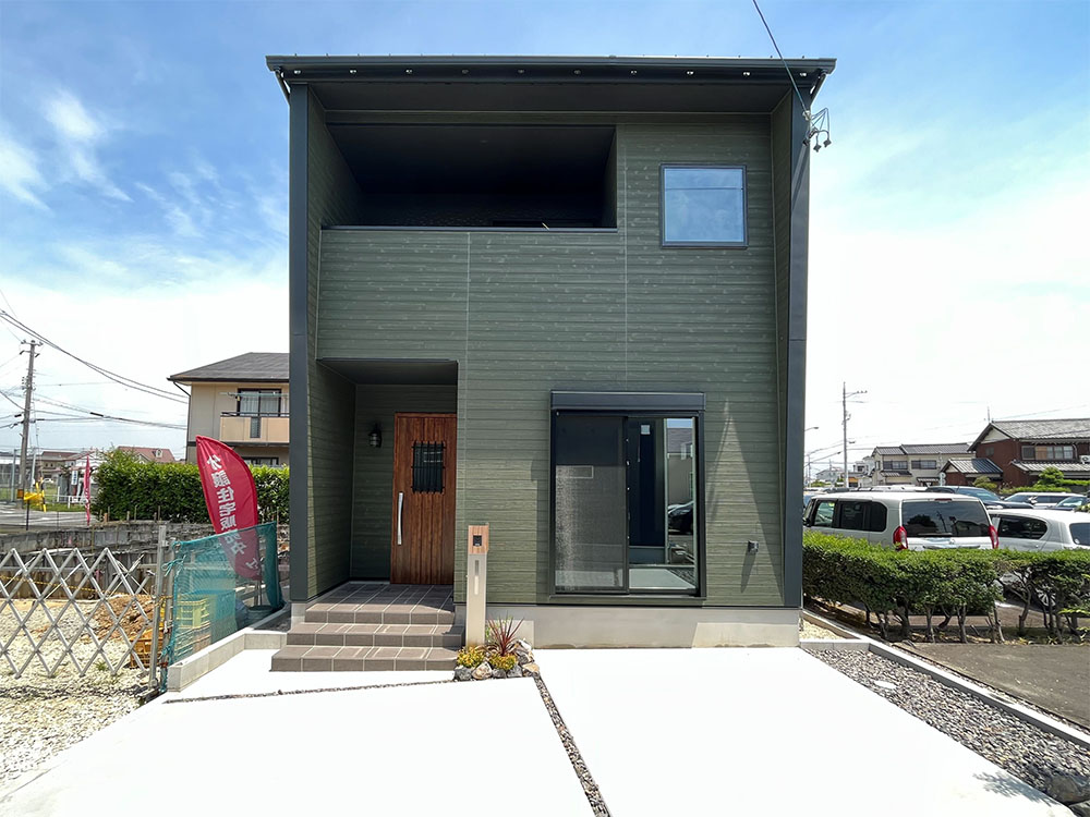 宅配ボックス/駐車場土間コンクリート 