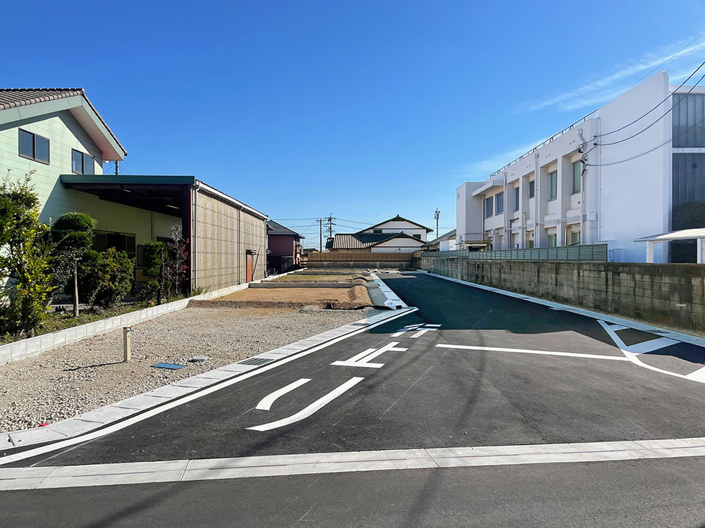前面道路 
