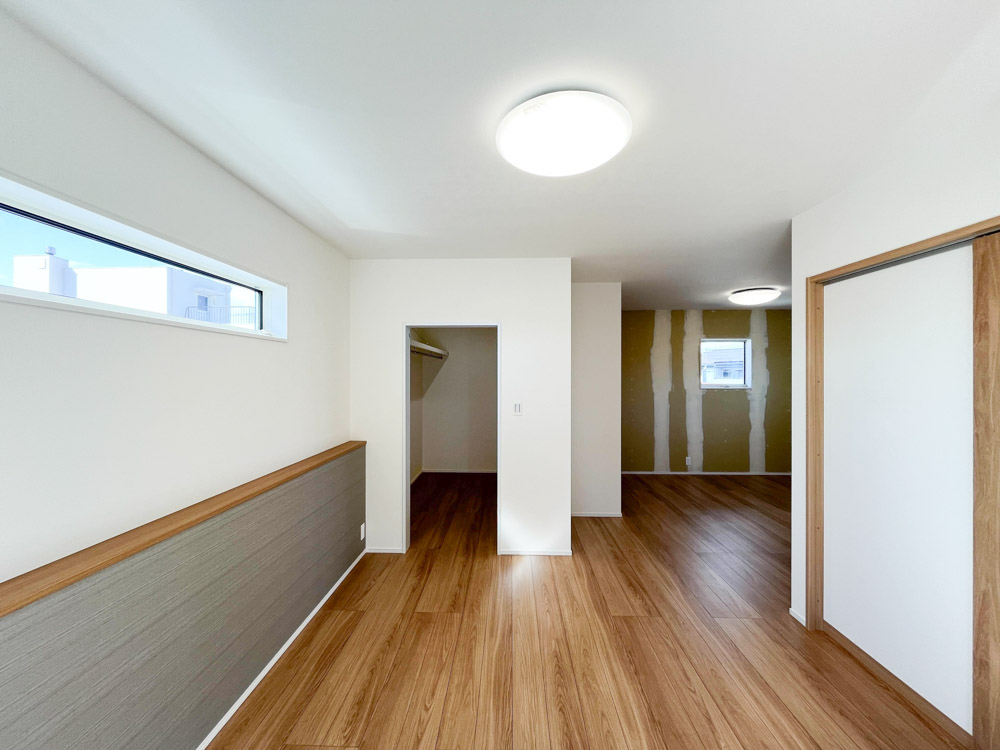 ２部屋続きの主寝室＆洋室