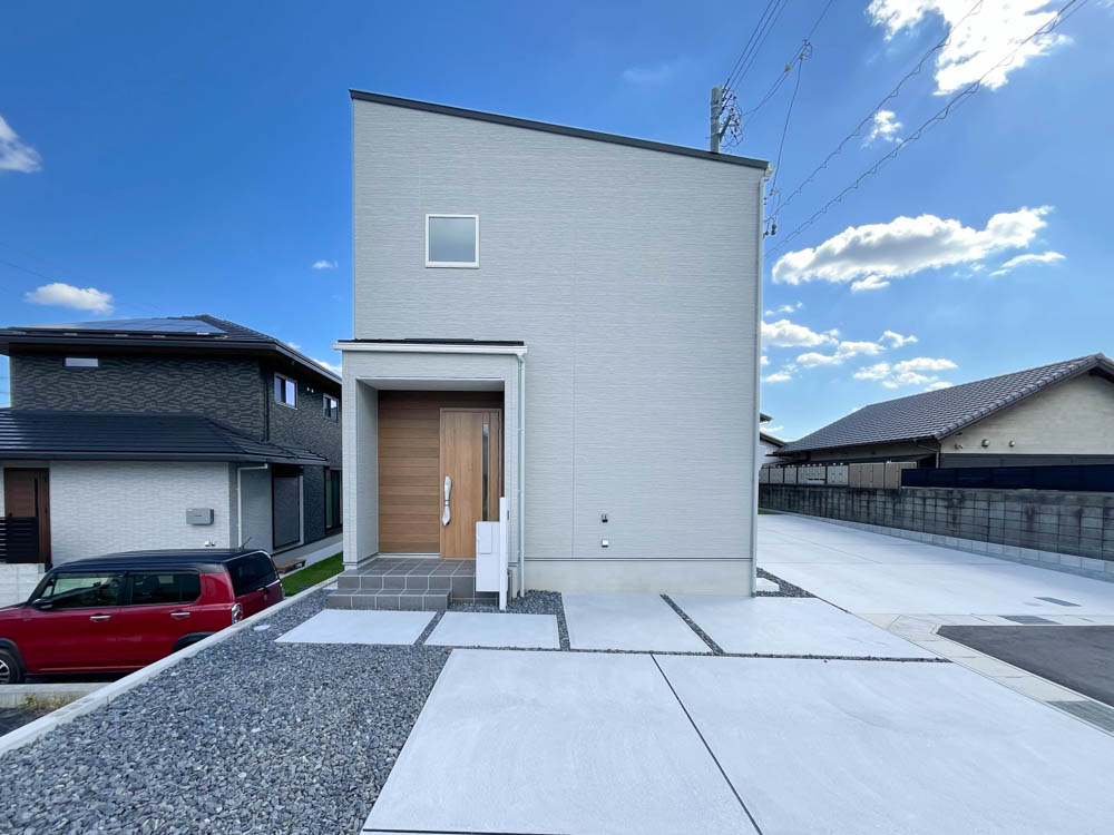 宅配ボックス/駐車場土間コンクリート 