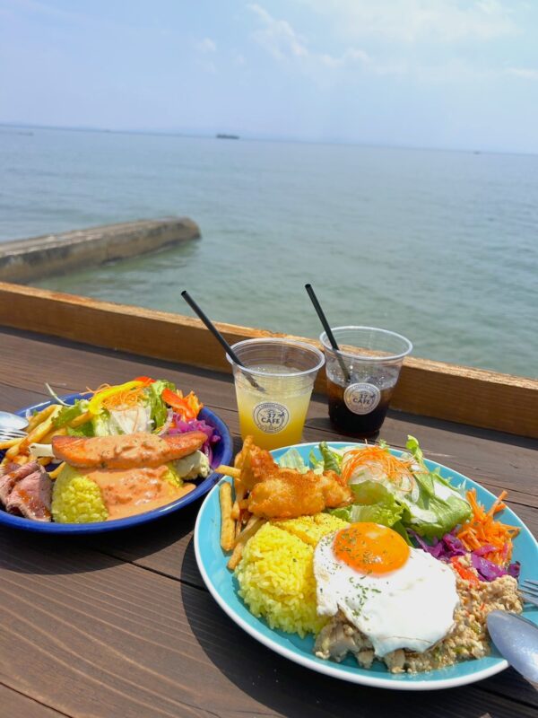 海辺のカフェに行きました✨