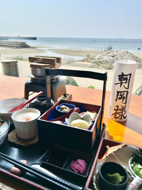 “海を望む”創作釜めし「納屋」