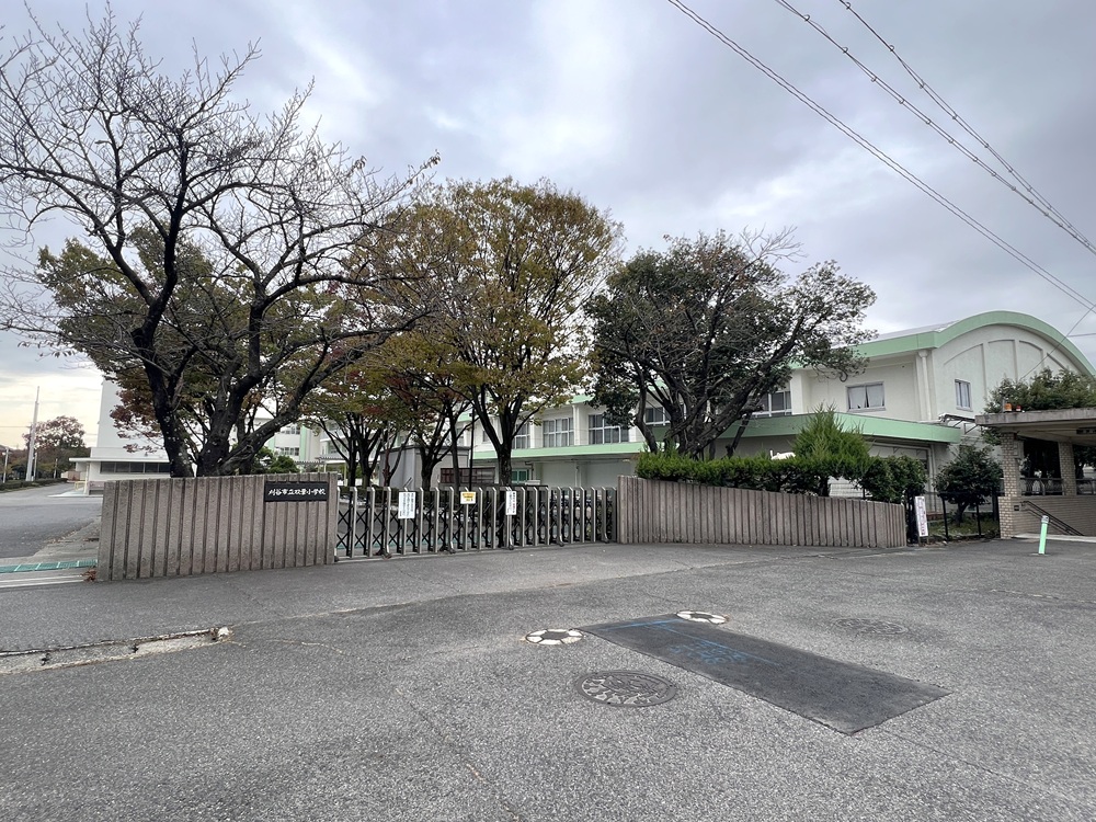 刈谷市立双葉小学校