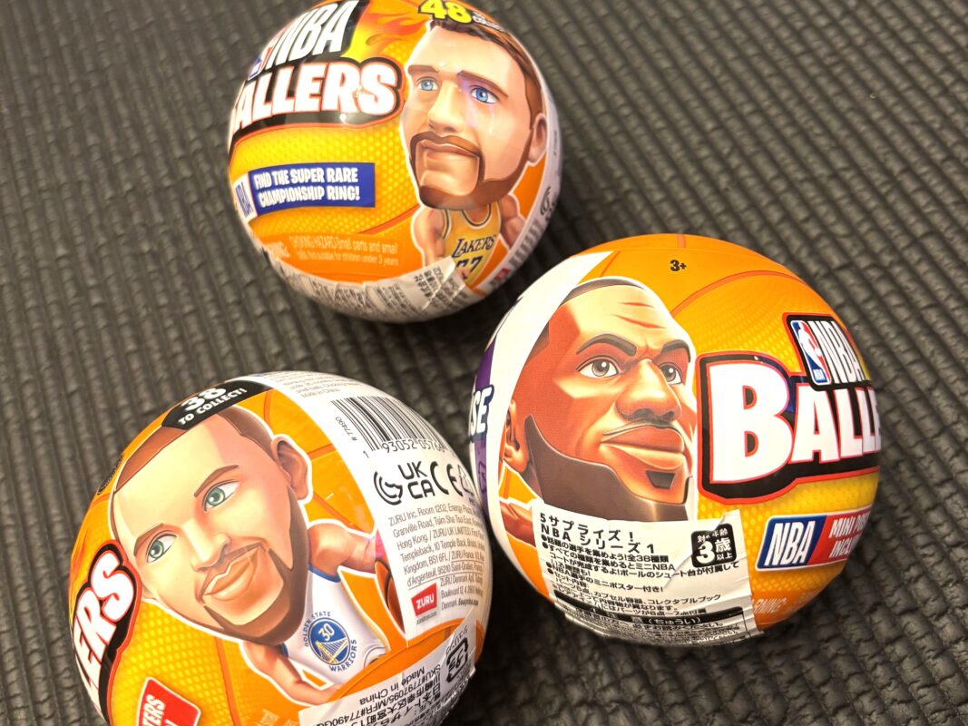 1つ2,500円!?NBAのガチャやってみた