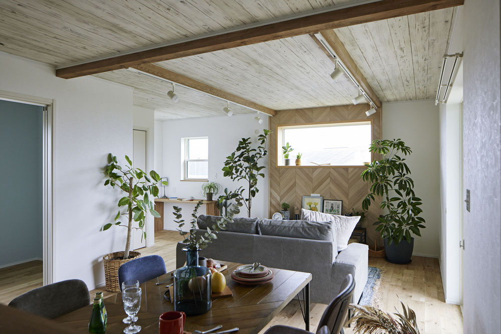 ナチュラルなカリフォルニアスタイルの家