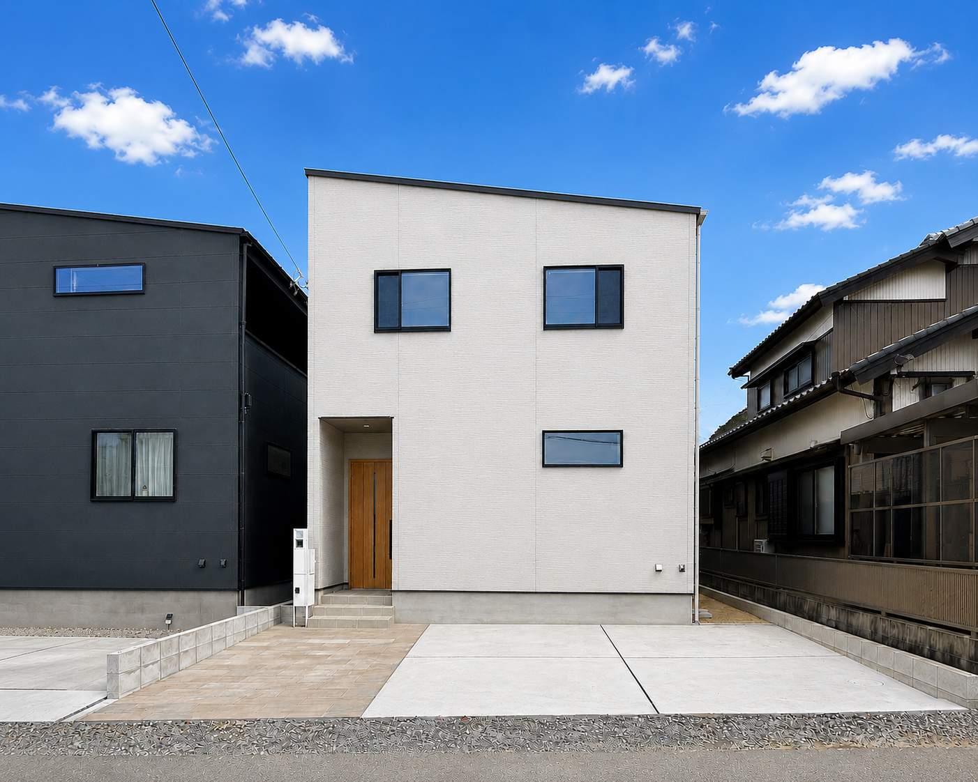 安城市古井町の新築分譲住宅の外観