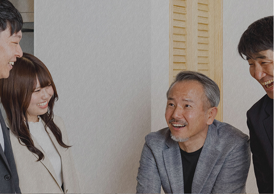 スタッフ紹介